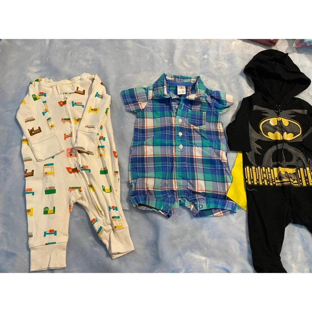 Baby Boys 3pc Bundle Christian Robinson Carters Plaid Batman Cape 0-3M Rompers